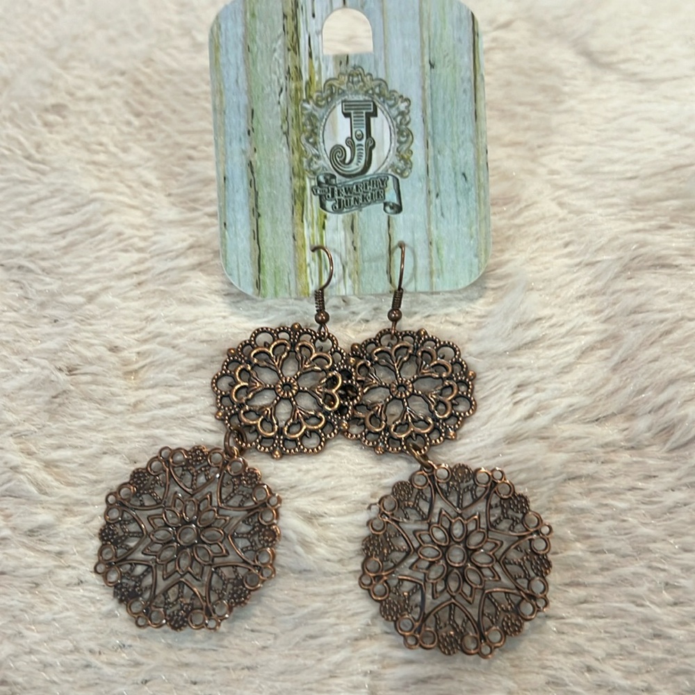 Copper filigree dangle earrings-The Jewelry Junkie